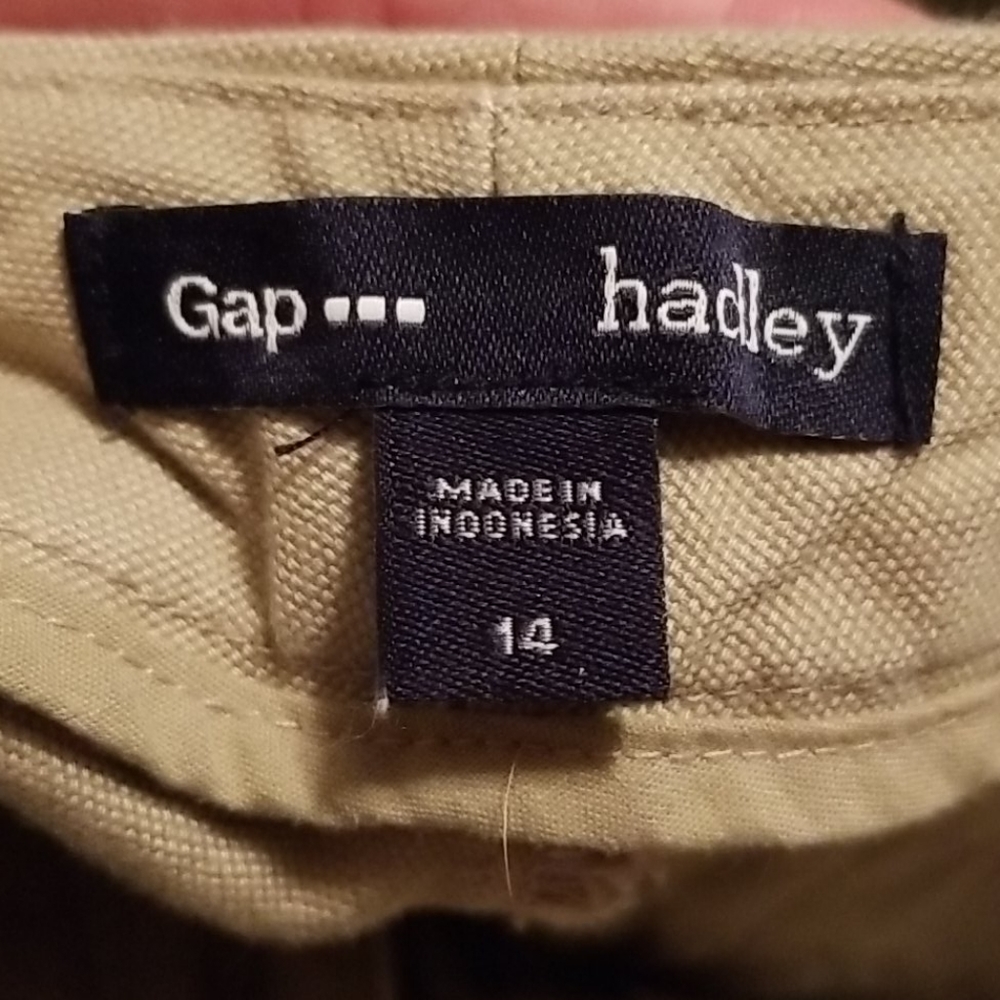 Gap Khaki Hadley Shorts 14 - Picture 3 of 4